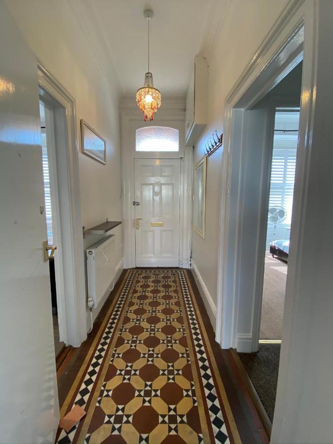 York City Center Apartments With Free Private Parking ภายนอก รูปภาพ